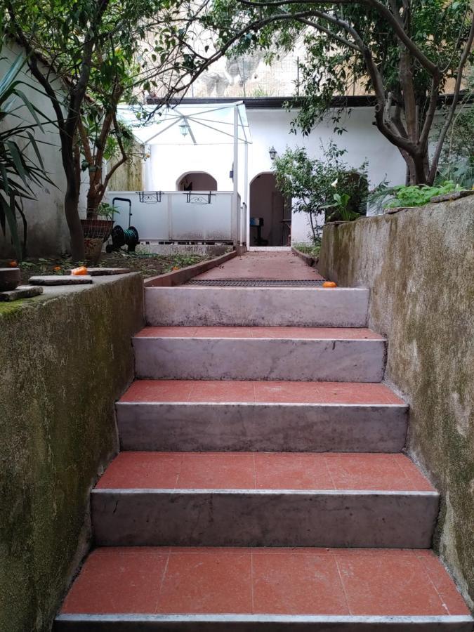 Sofia E Sveva Con Giardino Accommodatie bij particulieren Napels